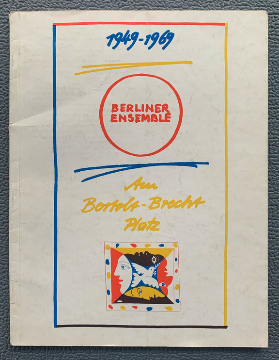 Berliner Esemble Am Bertold Brecht Platz 1949 -...